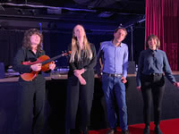 The Furrow Collective’s encore at Bürgerhaus Bornheide in Hamburg, Germany, on 5 October 2022; photo Reinhard Zierke The Furrow Collective’s encore at Bürgerhaus Bornheide in Hamburg, Germany, on 5 October 2022; photo Reinhard Zierke
